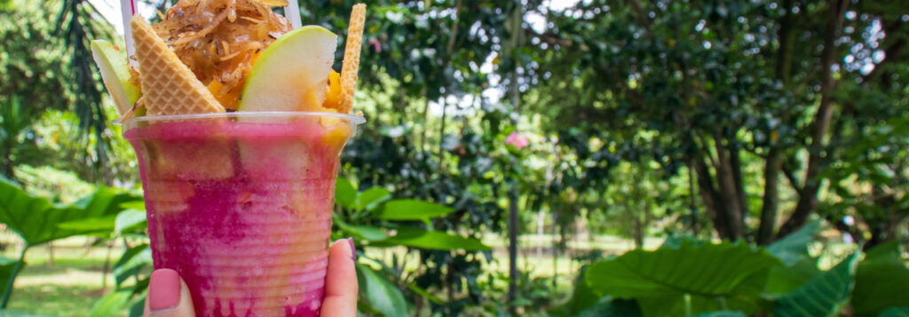 image of a cholado with lush background